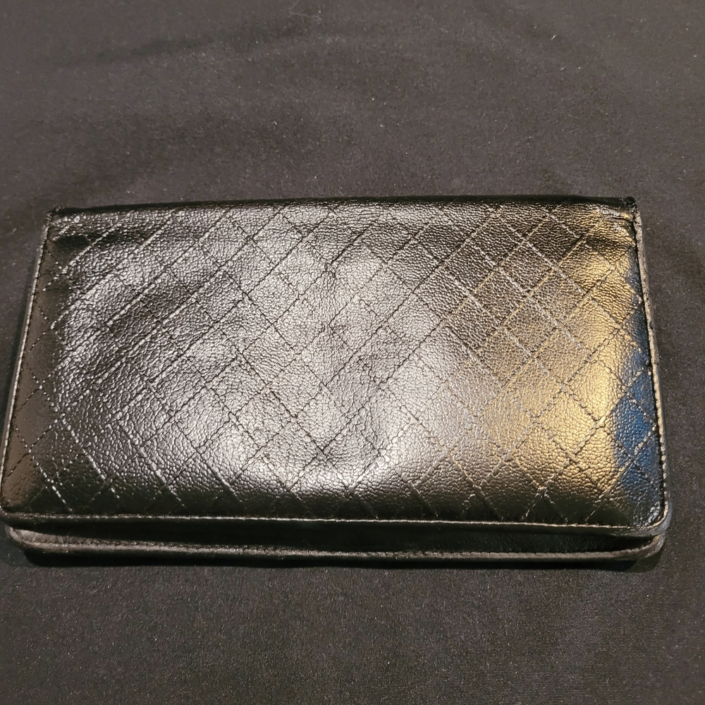 Chanel Black Quilted Leather Wallet - Picture 6 of 6